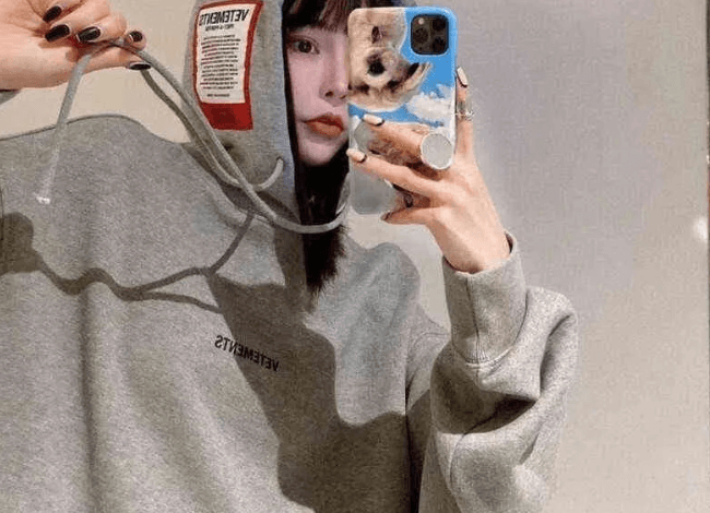 ESSENTIALS HOODIES: THE SILENT REBELLION IN EVERY THREAD
